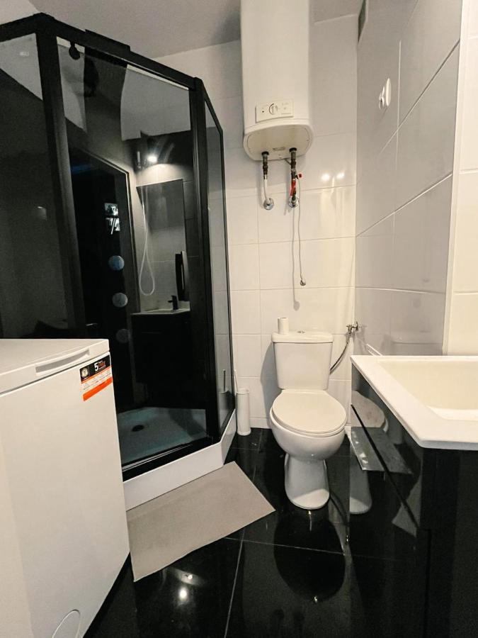 كراكوفيا Batorego Apartment المظهر الخارجي الصورة